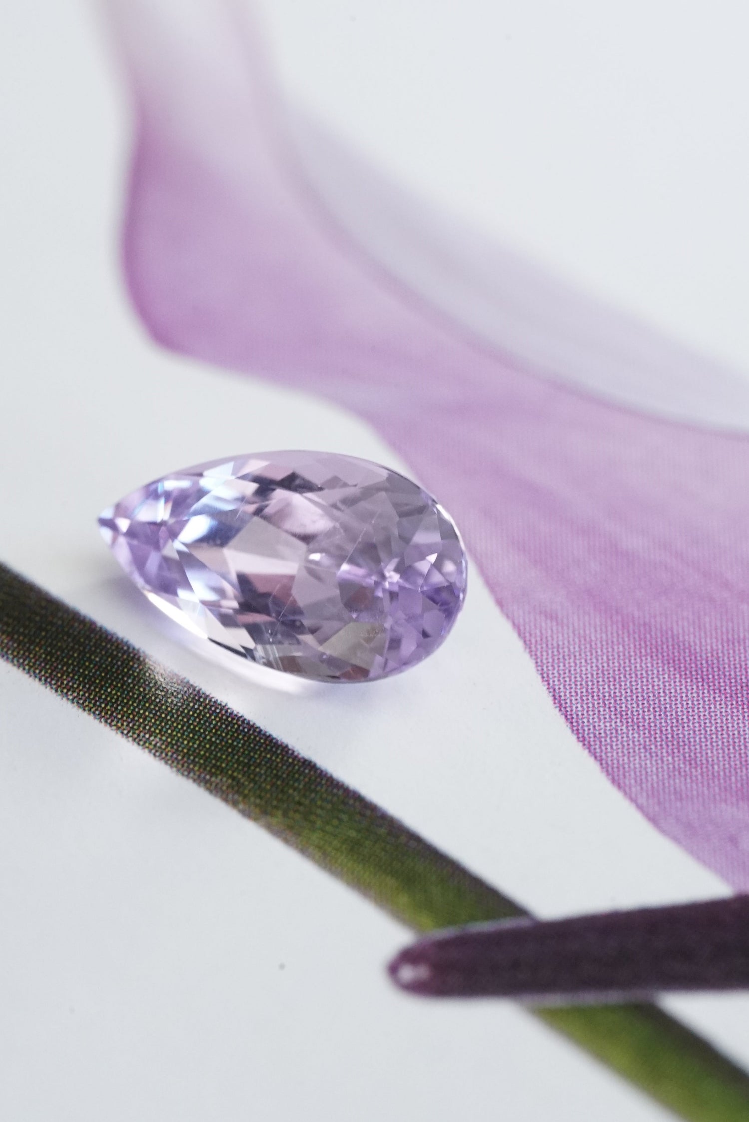 1.60 ct Lavender Spinel
