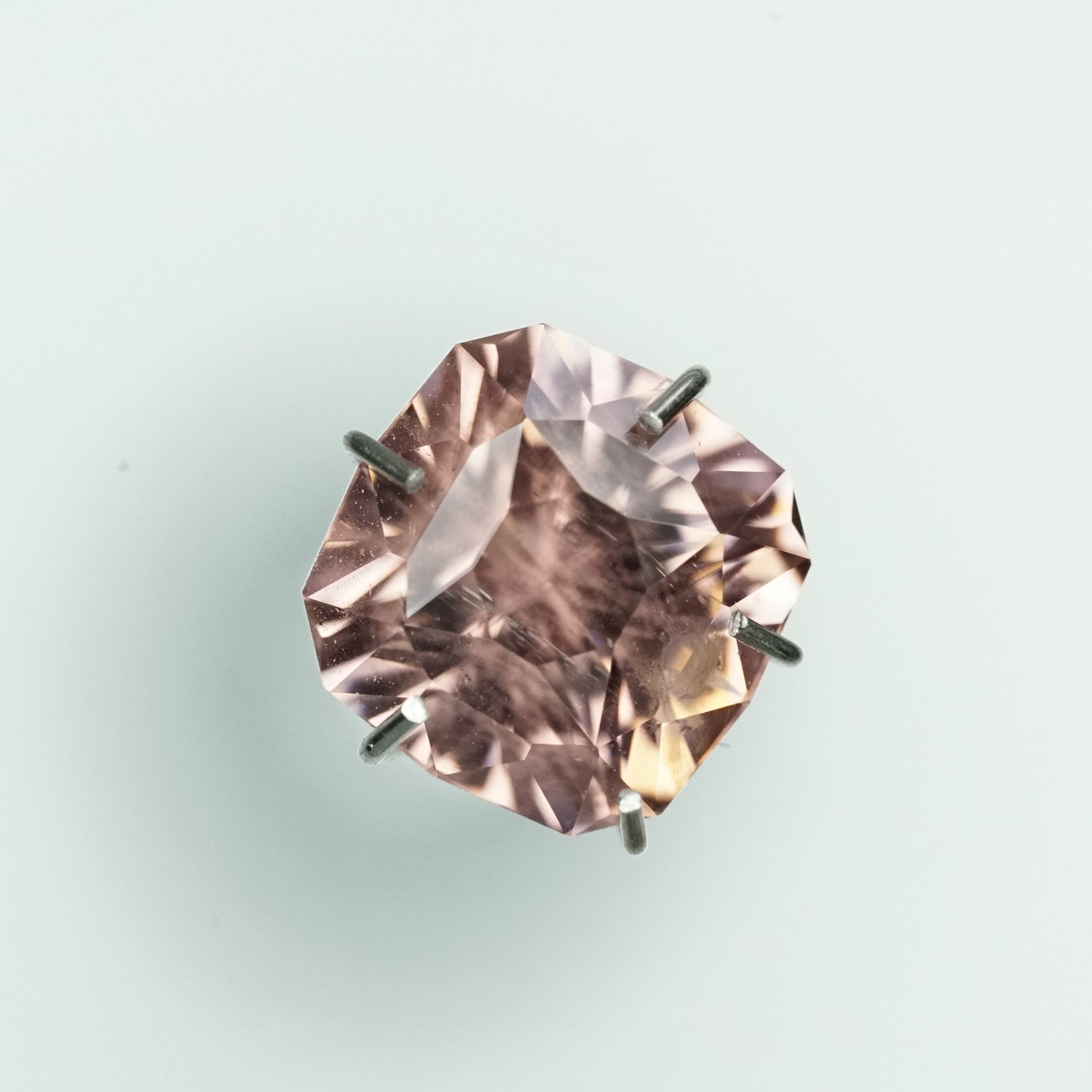 3.87 ct Peach Zircon