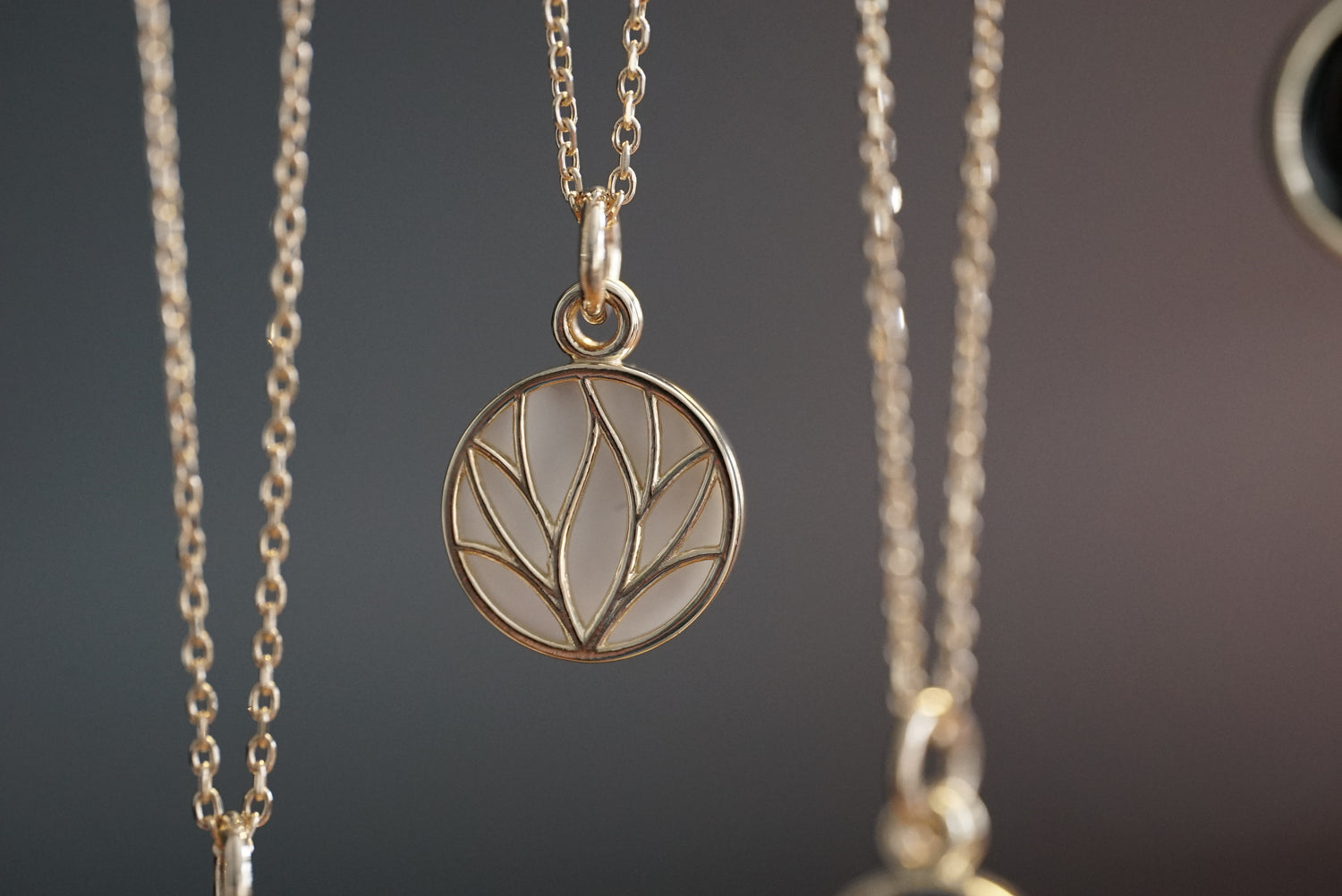 10K Yellow Gold and White Cold Enamel Pendant