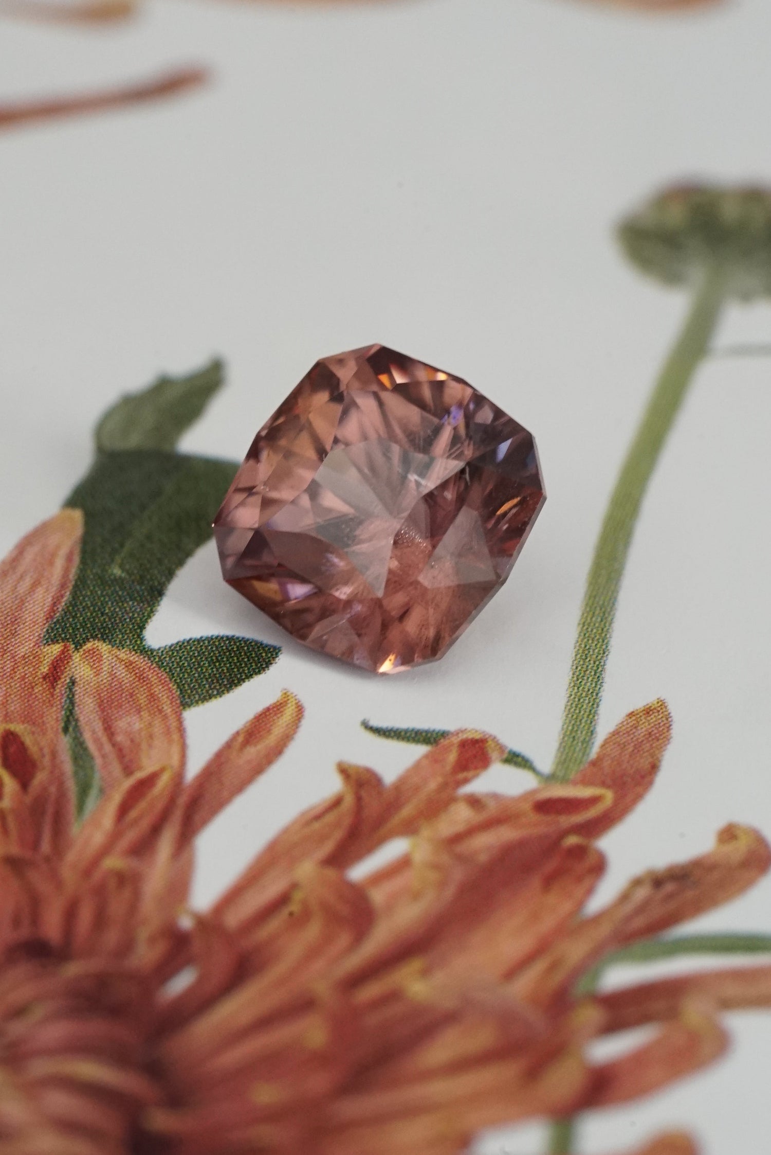 3.87 ct Pink Zircon<br>Cut by<br>MVM&nbsp;Gems