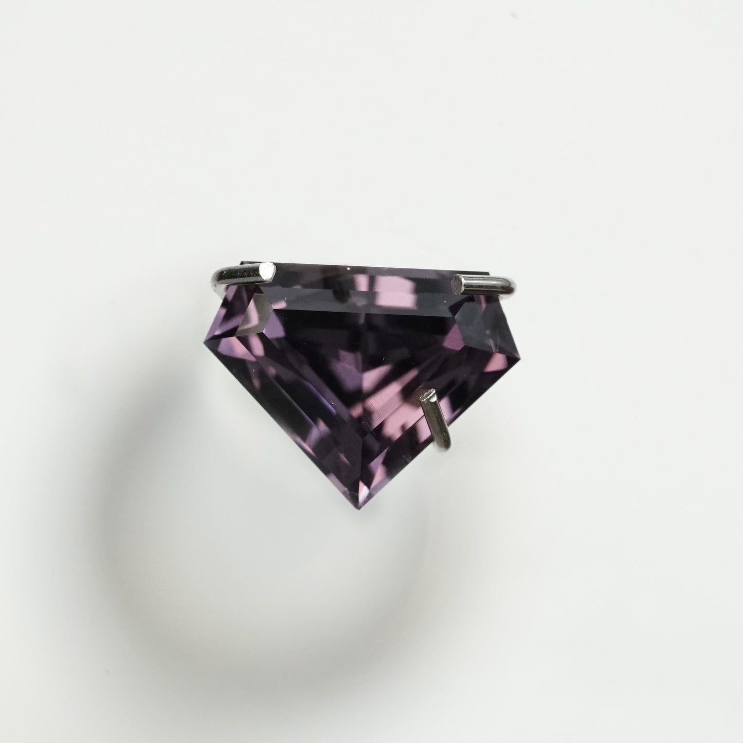 1.07 ct Violet Spinel