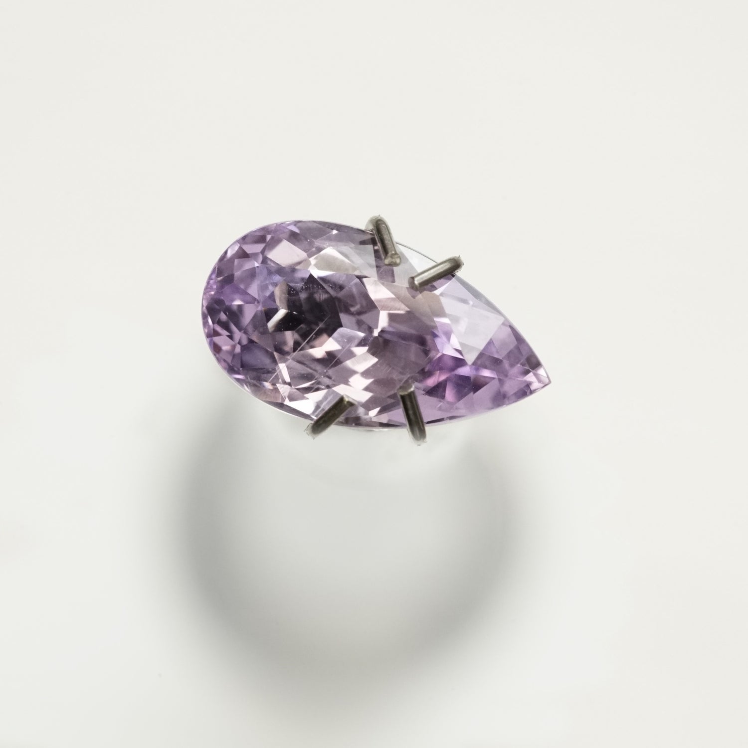 1.60 ct Lavender Spinel