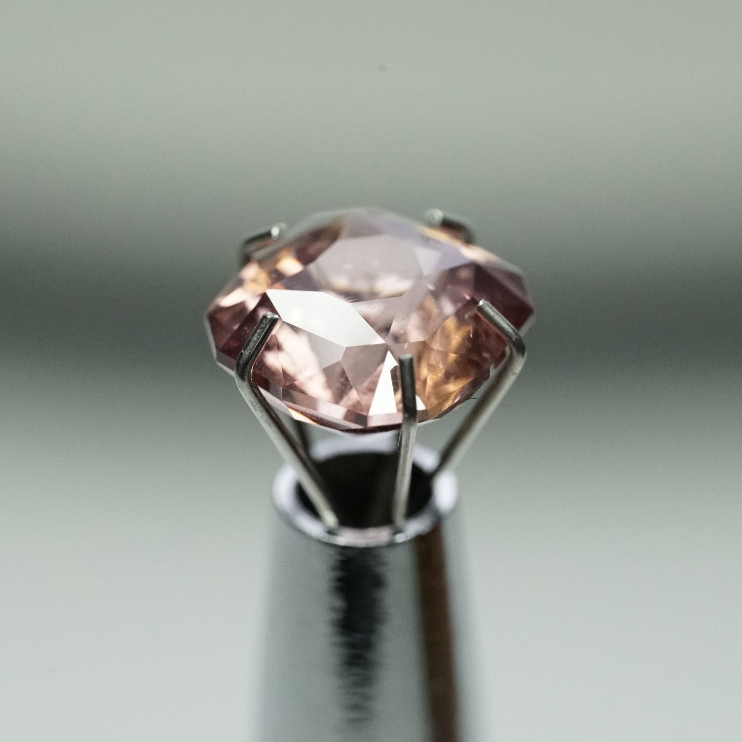 3.87 ct Peach Zircon